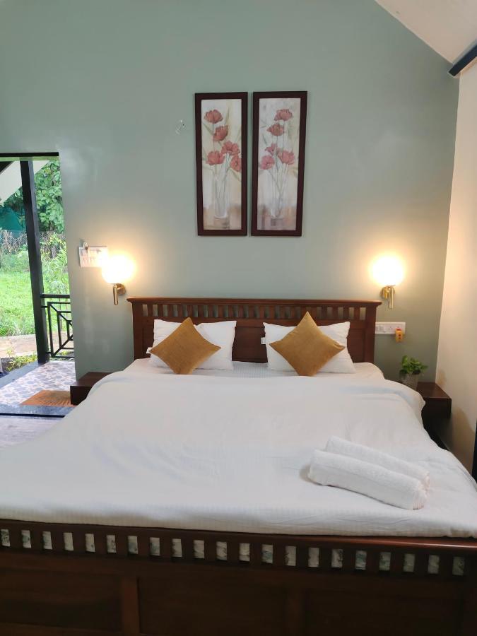 Ninad Homestays Karjat Exterior foto