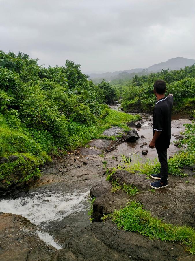 Ninad Homestays Karjat Exterior foto